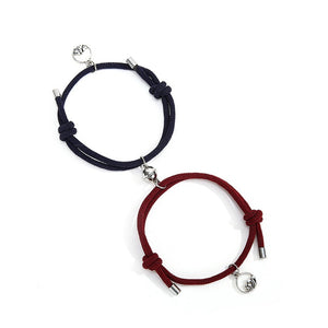 2pcs Couple Magnet Attract Each Other Creative Personality Couple Bracelet Men and Women Charm Girl Bracelet Jewelry Lover Gift